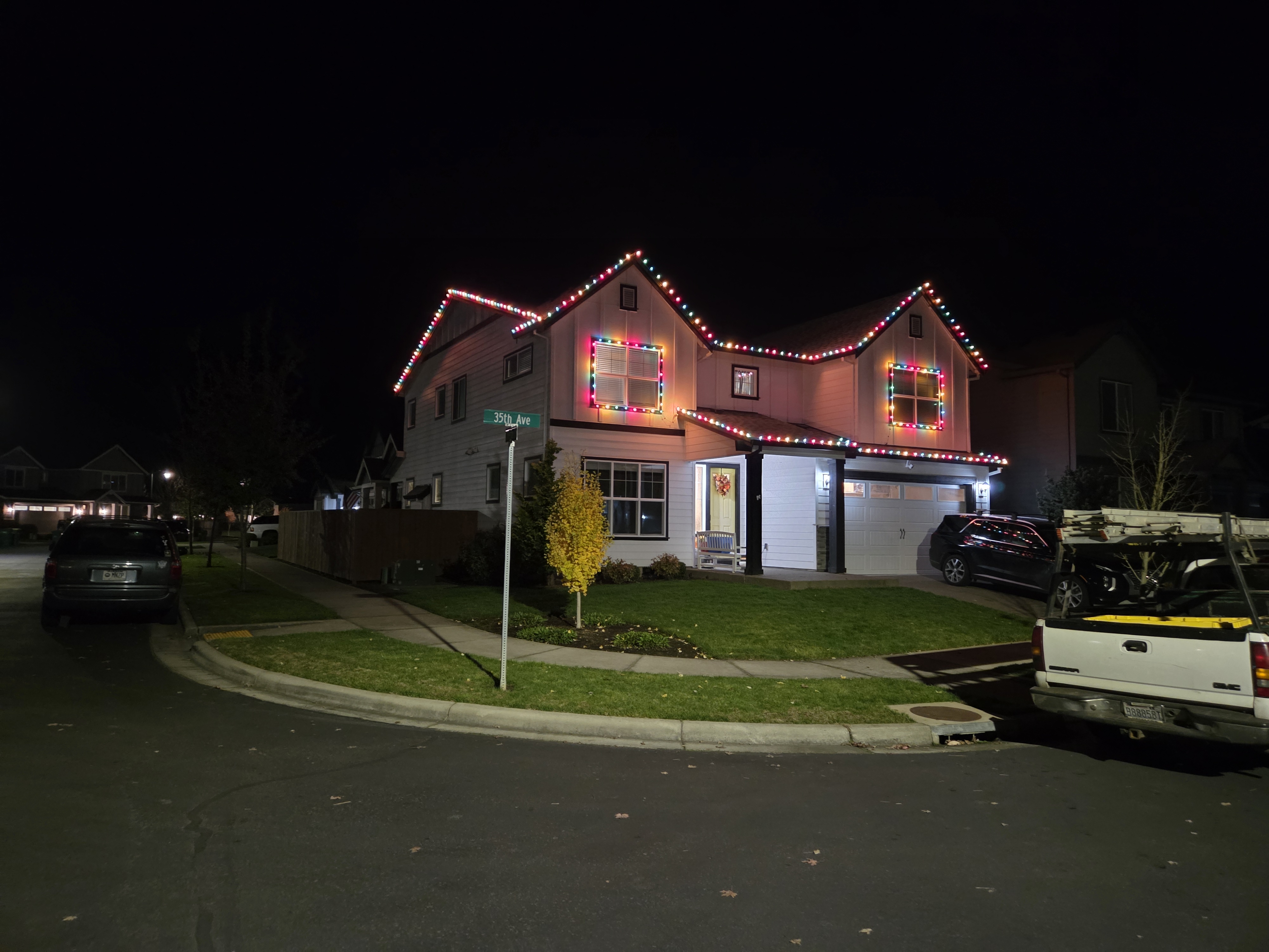 Multicolor lighting on a two-story home